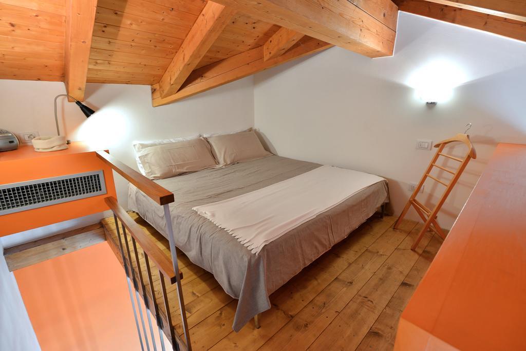 Heart Milan Apartments Navigli Room photo
